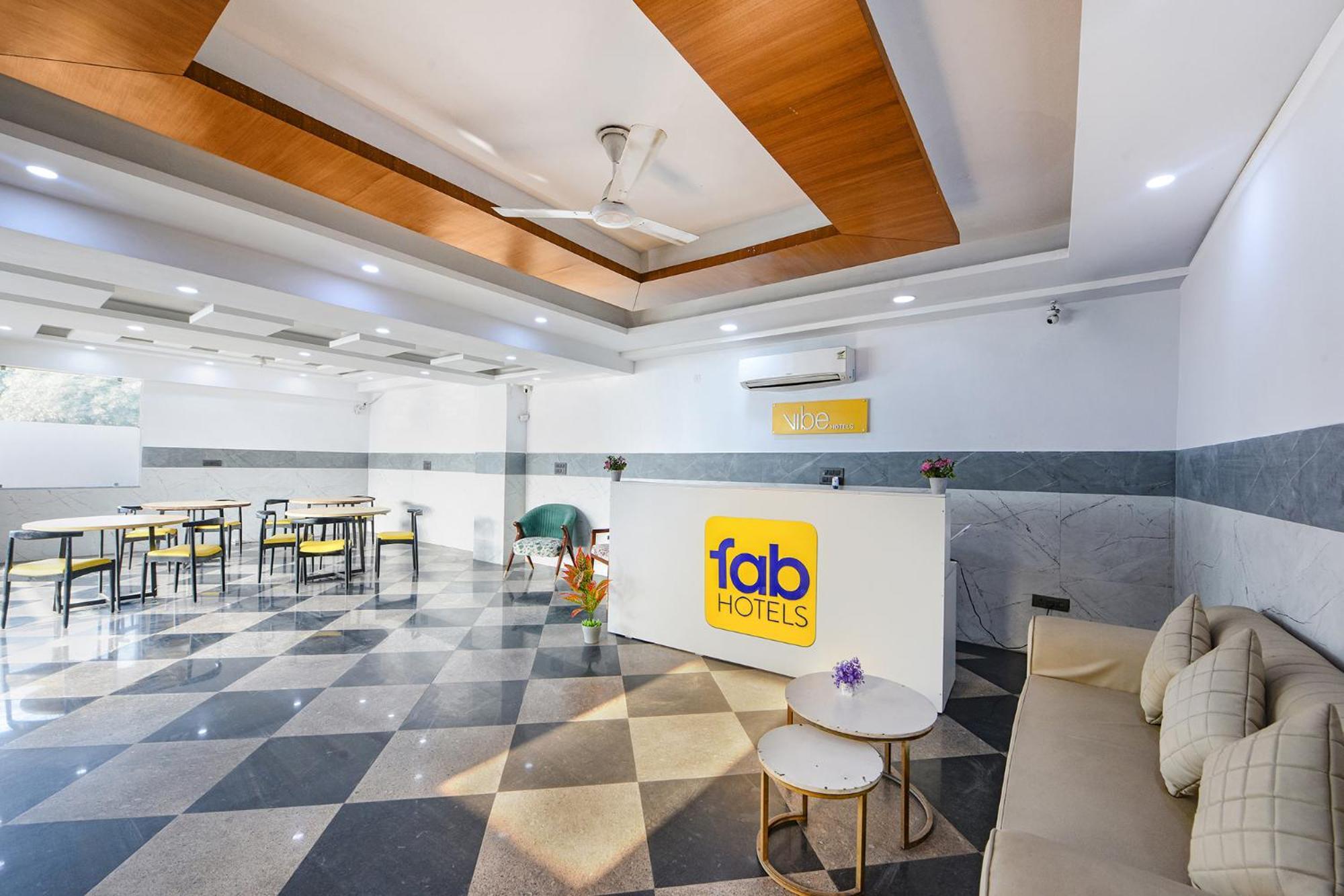 Fabhotel Vibe Noida Dış mekan fotoğraf