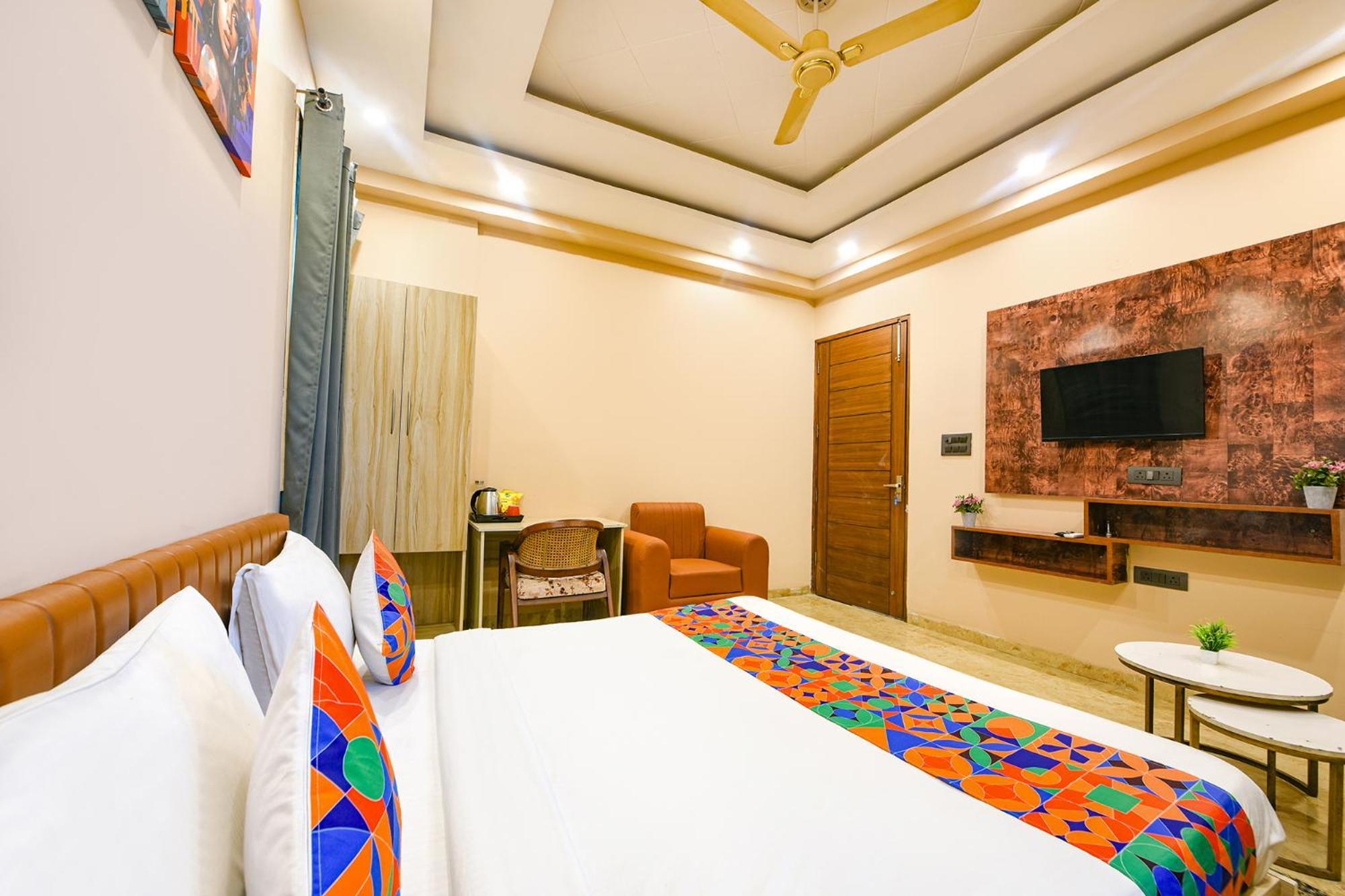 Fabhotel Vibe Noida Dış mekan fotoğraf